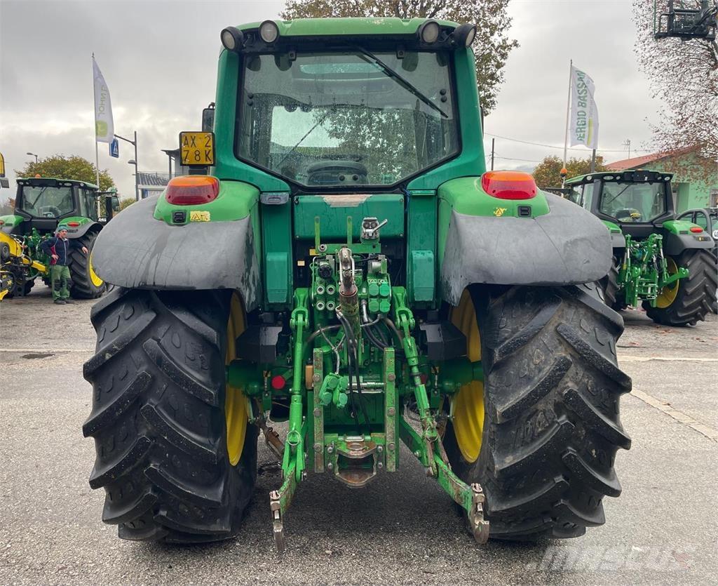 John Deere 6420 S Tractoren