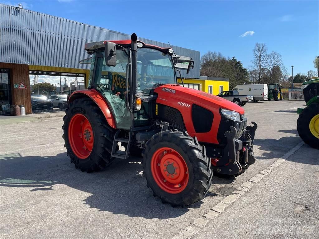 Kubota 5111 M Tractoren