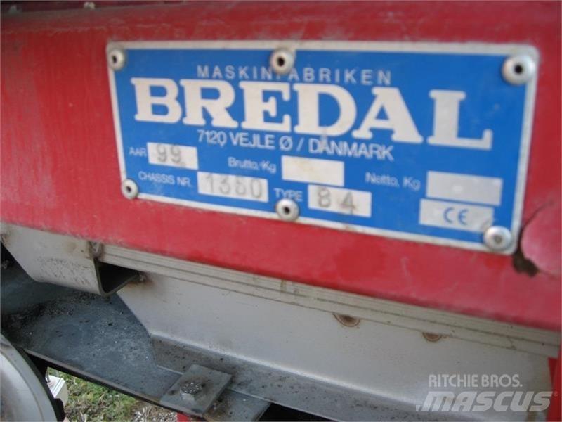 Bredal B 4 Kunstmeststrooiers