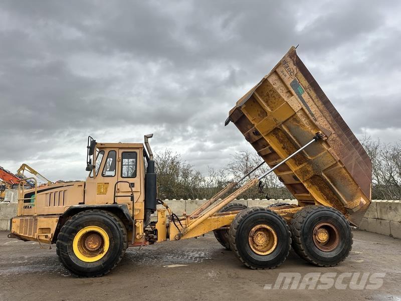 Bell B30C Knik dumptrucks