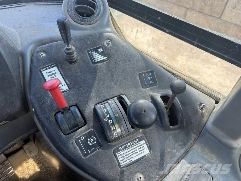 Bell B30D Knik dumptrucks