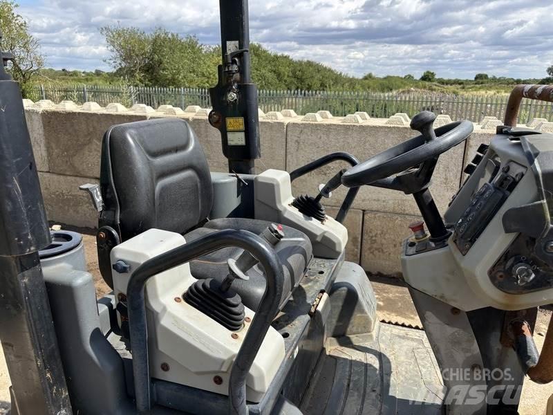 CAT CB24 B Duowalsen