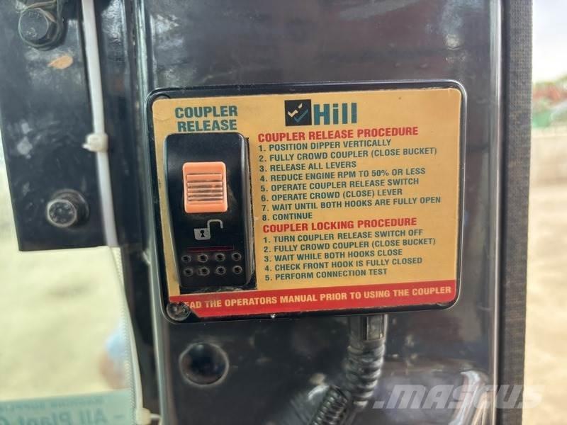 Hitachi ZX135 US-6 Rupsgraafmachines