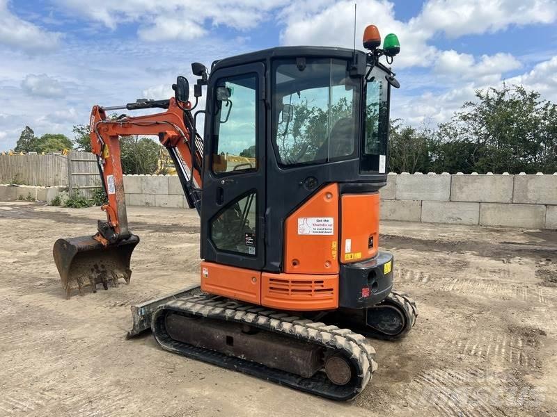 Hitachi ZX26U-5A CR Rupsgraafmachines