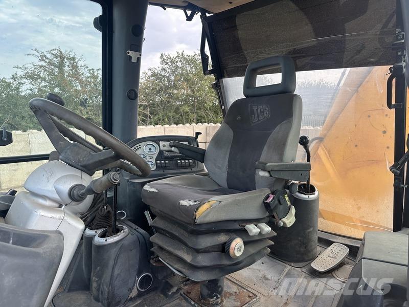 JCB 4CX Sitemaster Graaf-laadcombinaties