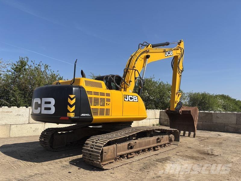 JCB JS240 LC Rupsgraafmachines