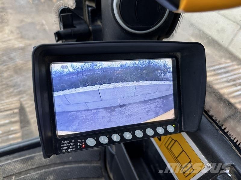 JCB JS370 LC T4 Rupsgraafmachines
