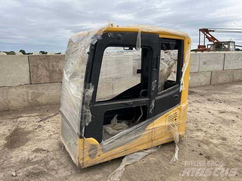 Komatsu PC130-8 Bouw - Overige