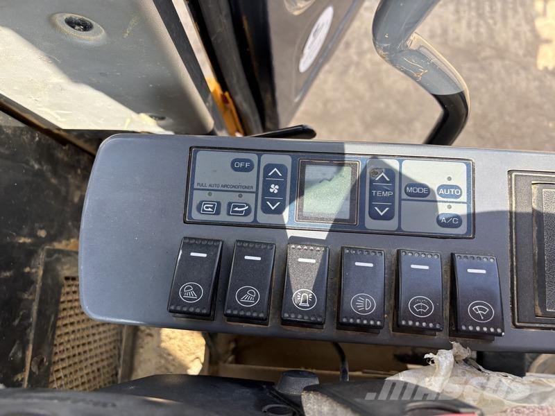 LiuGong CLG915E Rupsgraafmachines