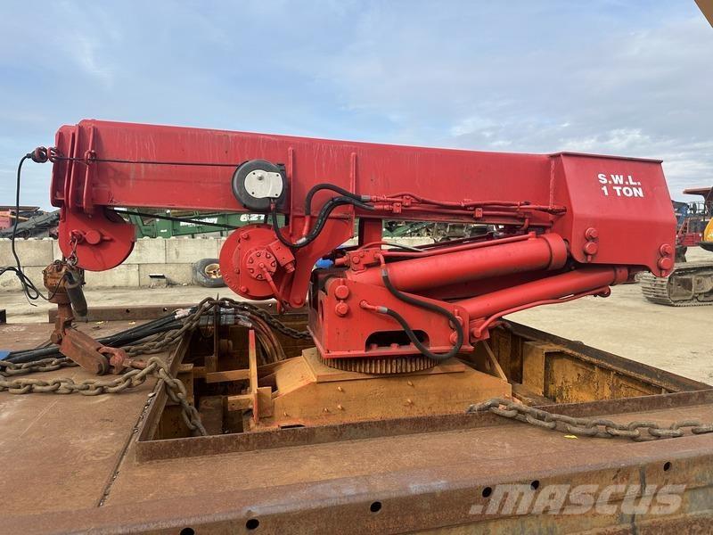 TMC Grove M977 Overige hijsinrichtingen