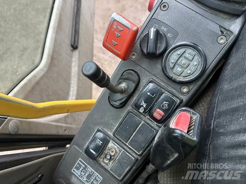 Volvo EW140 Wielgraafmachines
