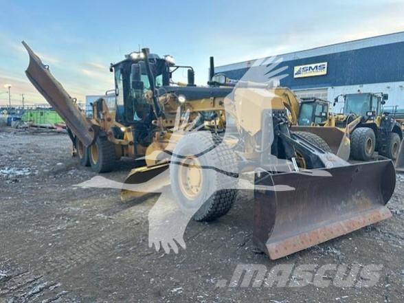 CAT 160M AWD Graders