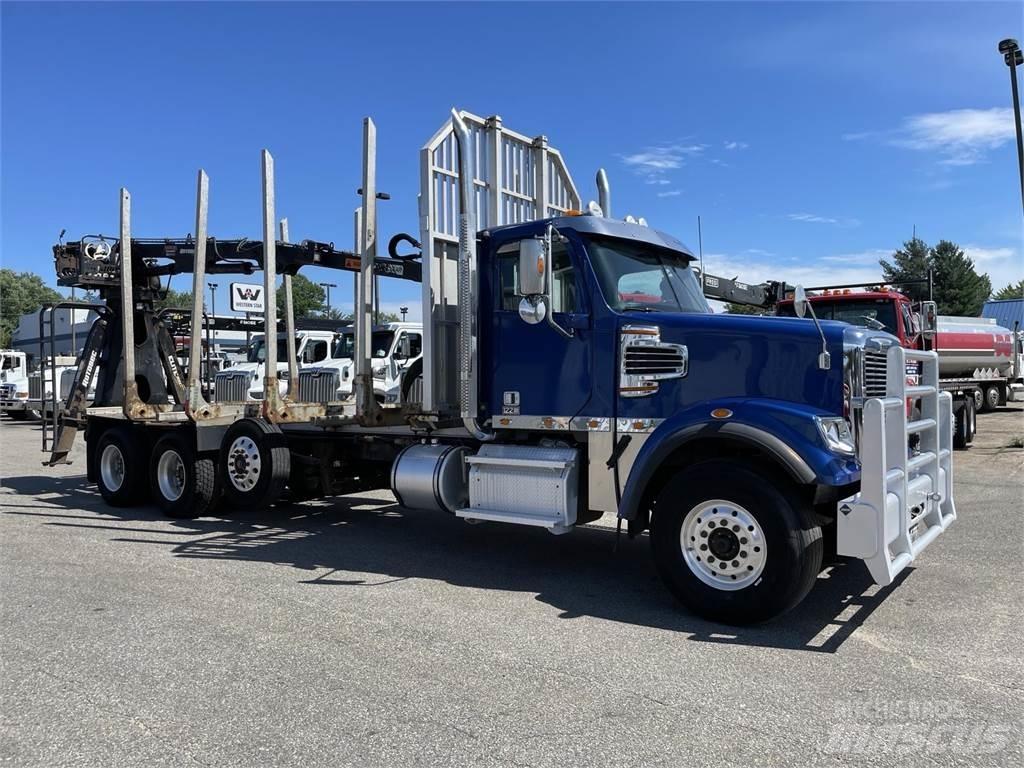 Freightliner 122SD Chassis met cabine