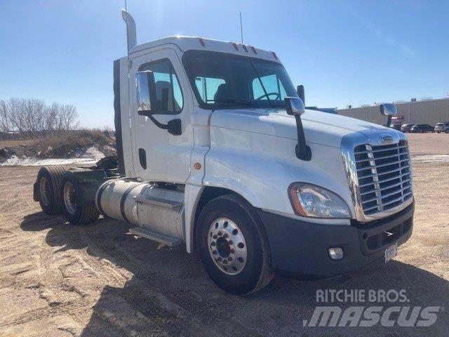 Freightliner Cascadia Trekkers