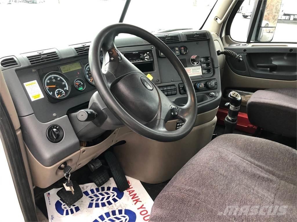 Freightliner Cascadia Trekkers