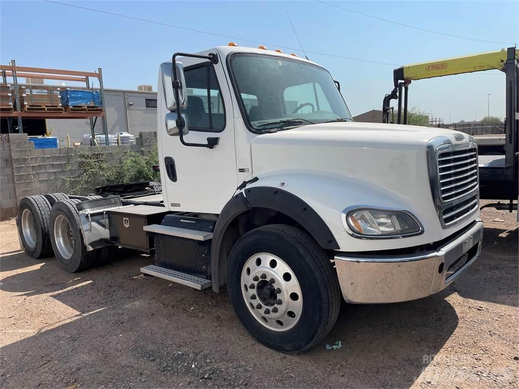 Freightliner M2 Trekkers