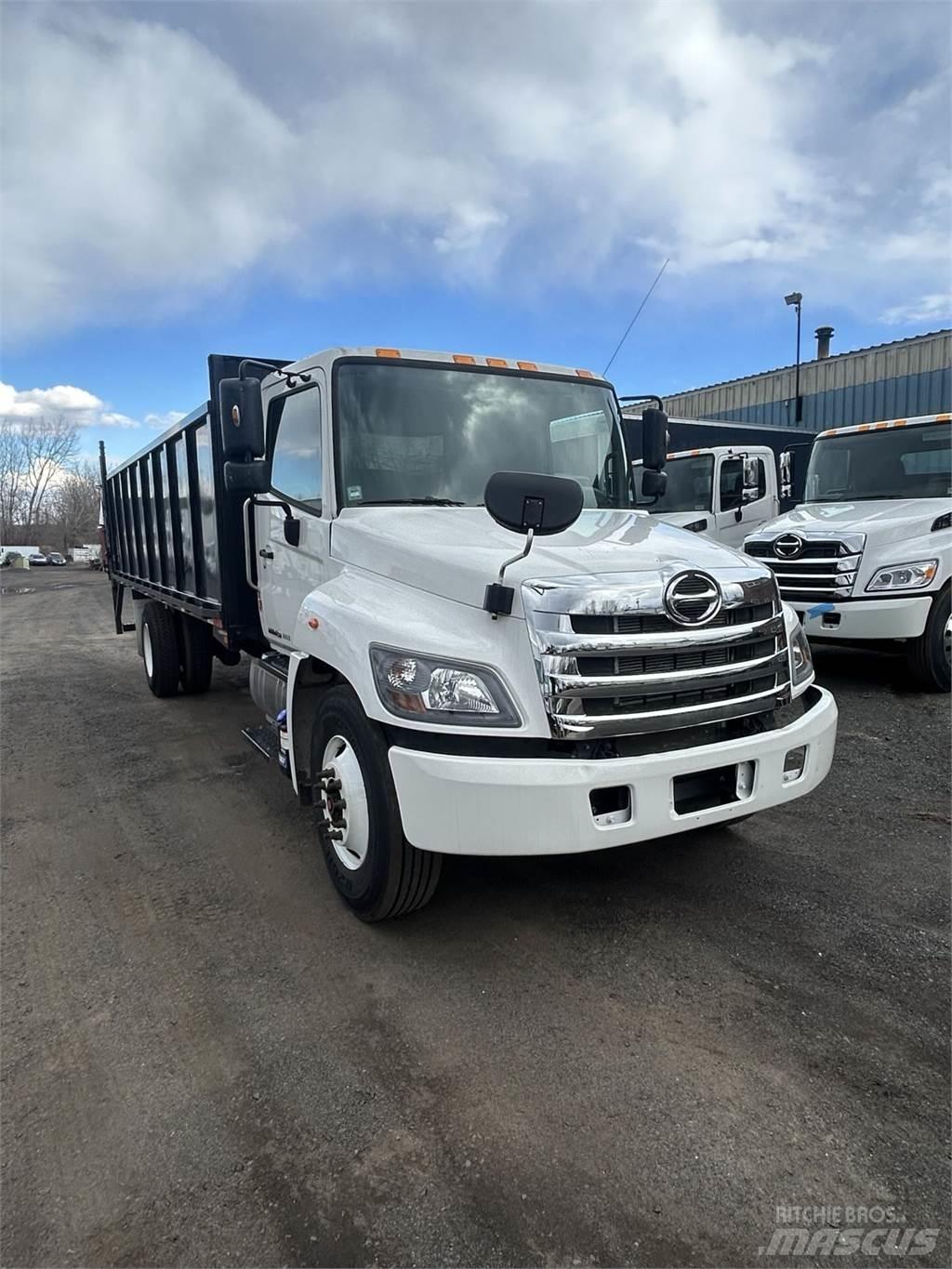 Hino 338 Anders