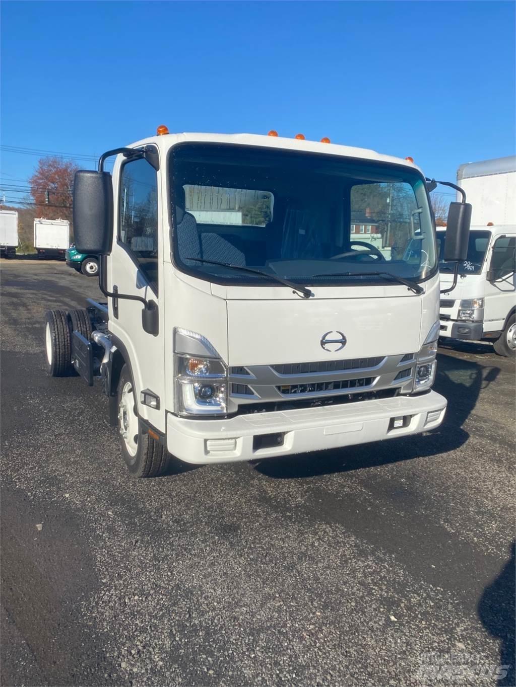 Hino S4 Chassis met cabine