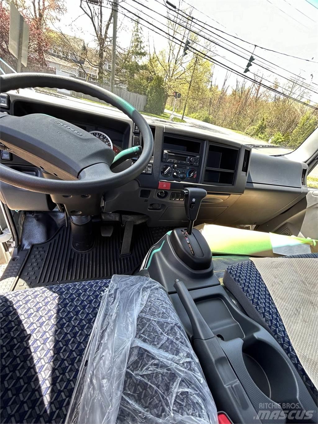 Hino S5 Chassis met cabine