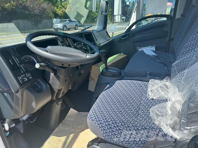 Hino S5 Chassis met cabine