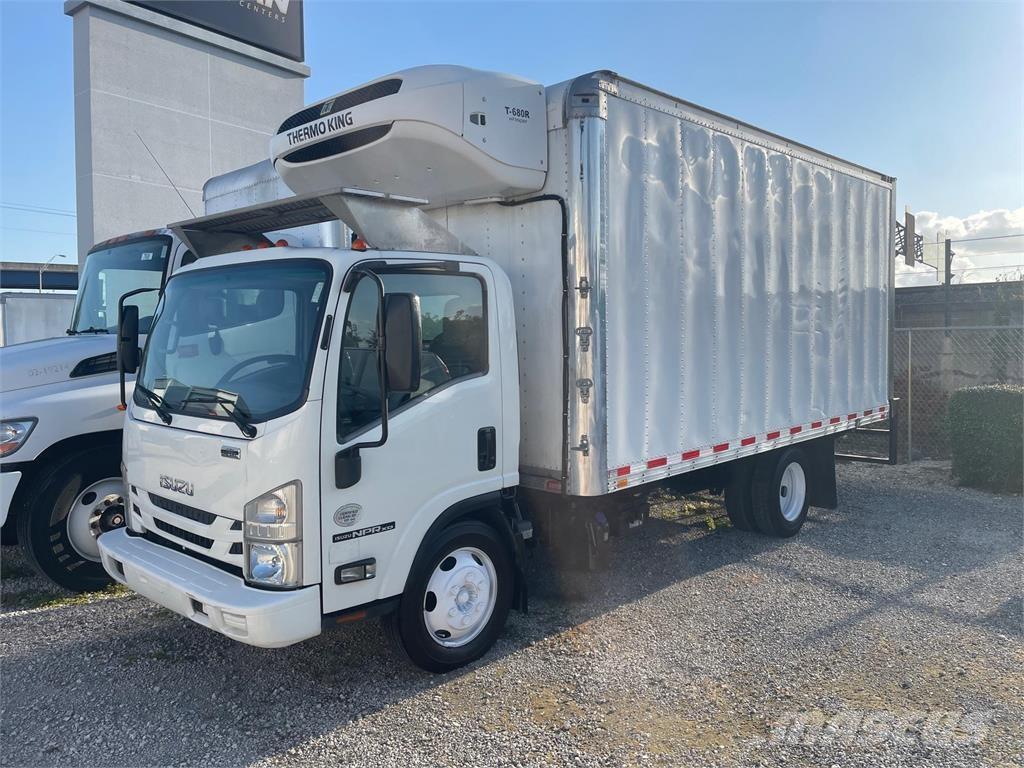 Isuzu NPR XD Bakwagens met gesloten opbouw