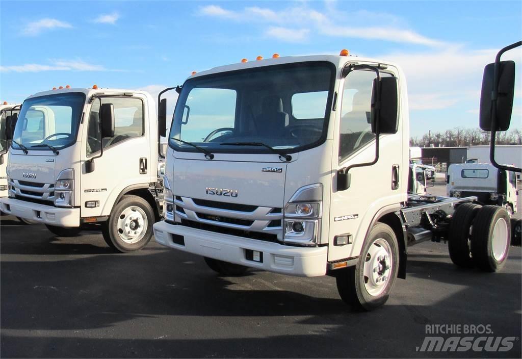 Isuzu NPRHD Chassis met cabine