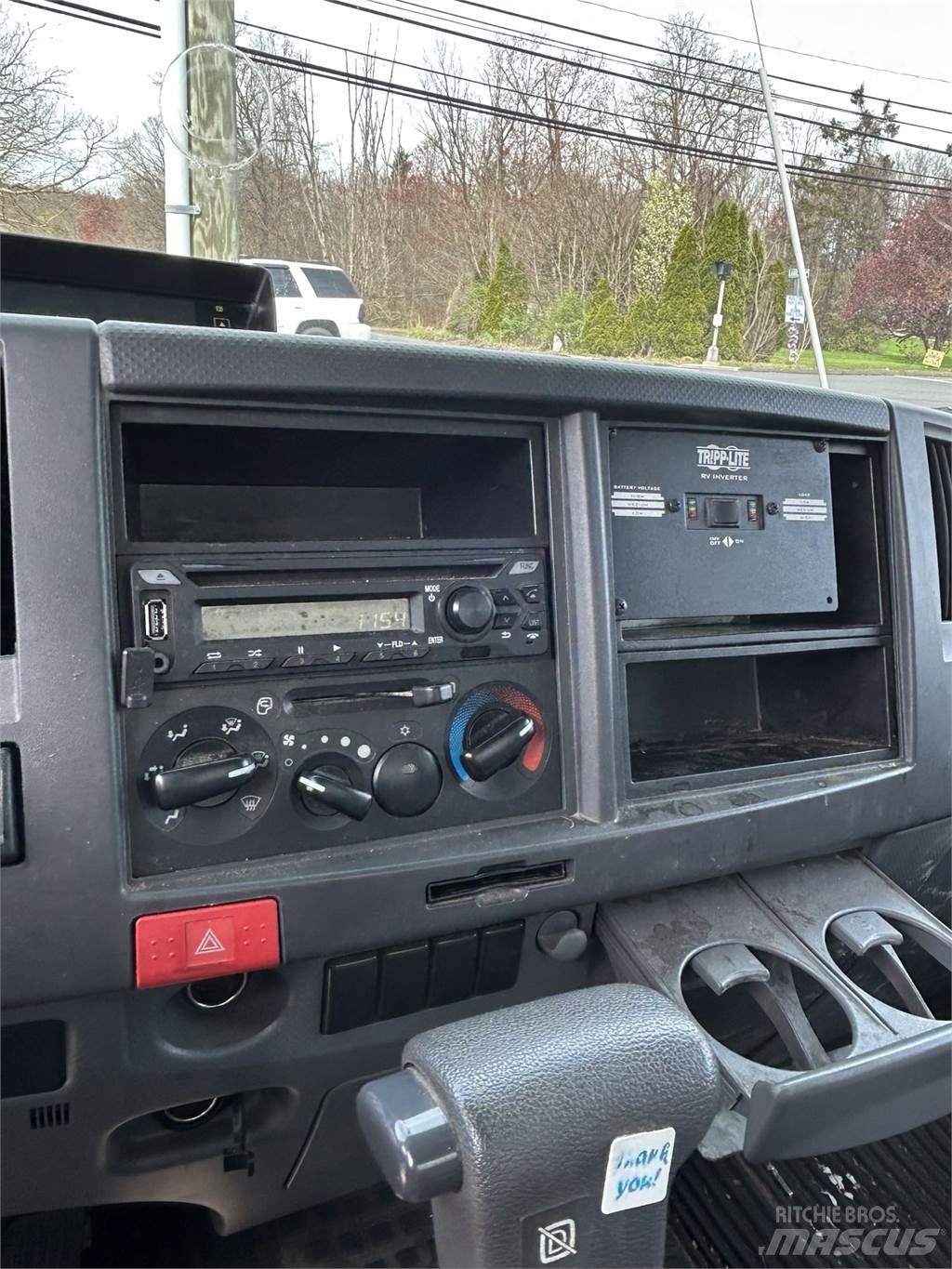 Isuzu NRR Anders