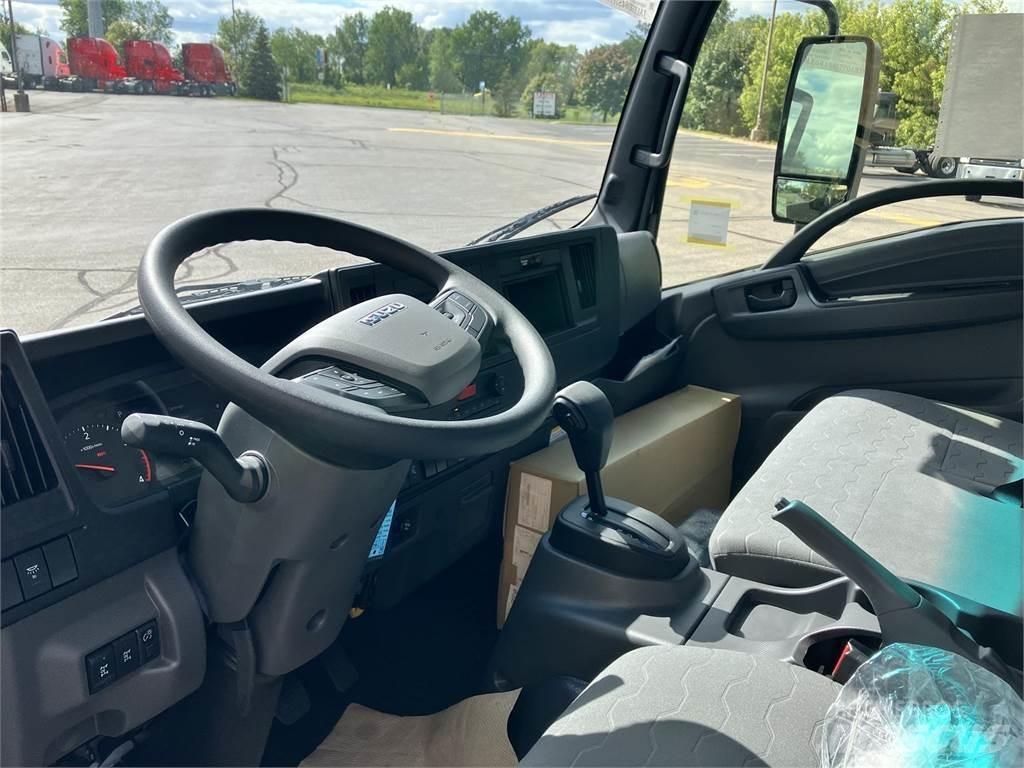 Isuzu NRR Chassis met cabine