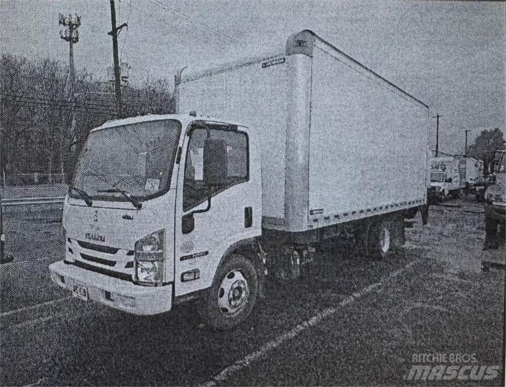 Isuzu NRR Bakwagens met gesloten opbouw