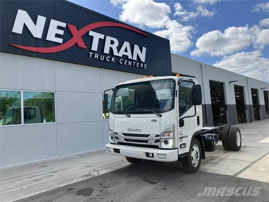Isuzu NRR-3U354 Chassis met cabine