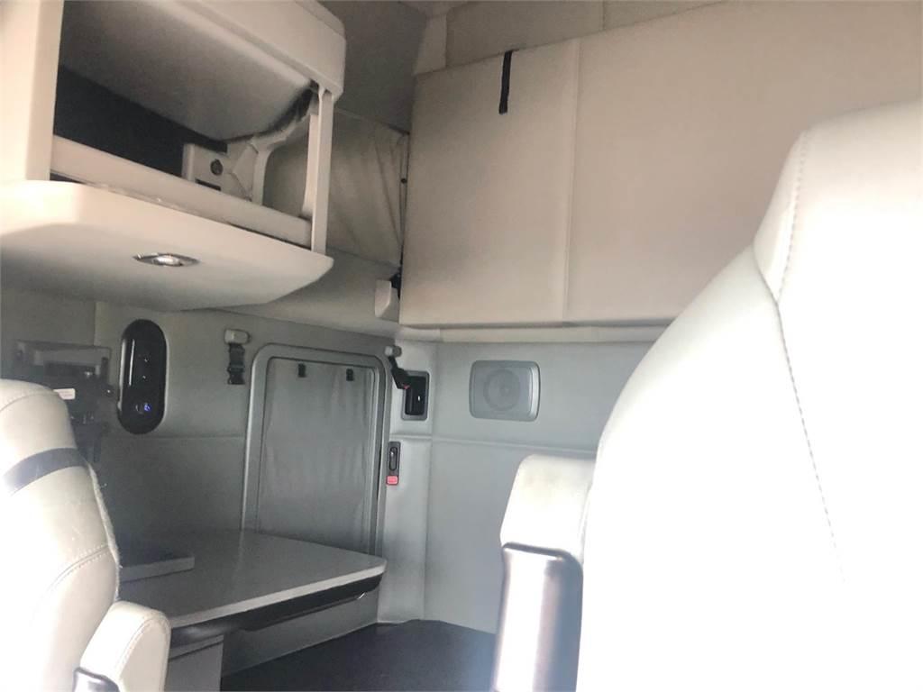 Kenworth T680 Trekkers