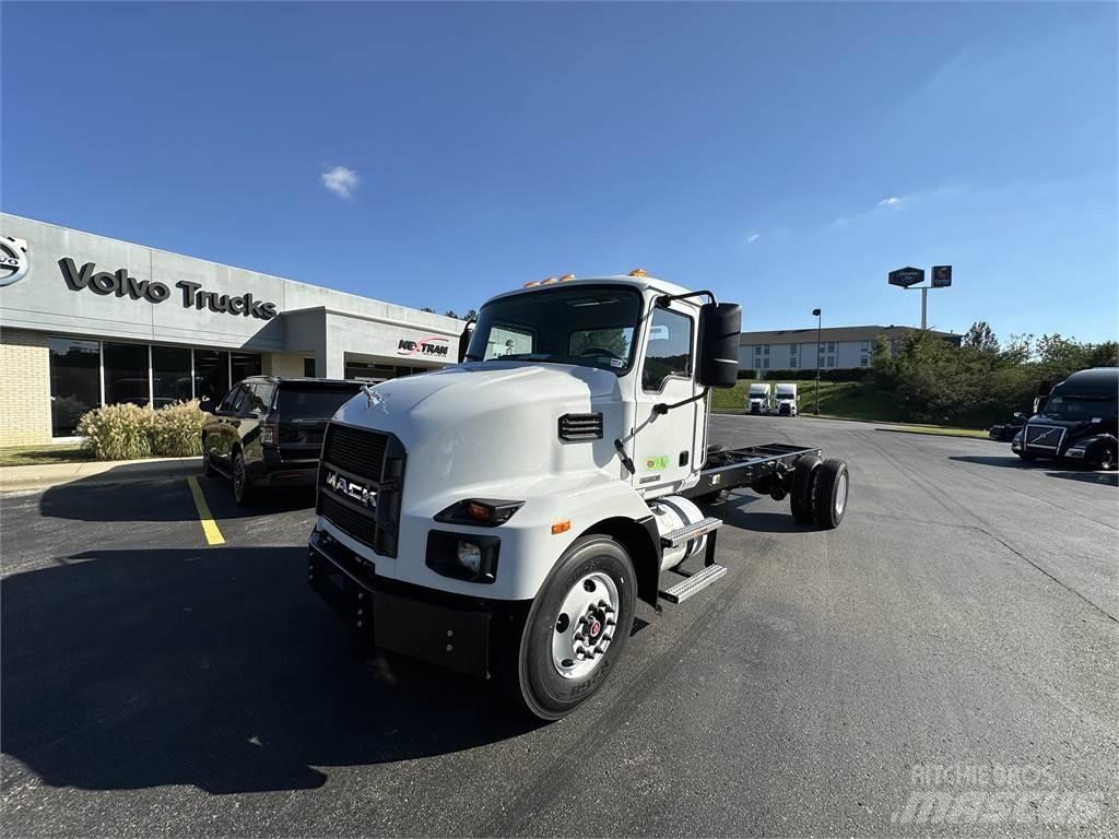 Mack MD6 42R Kipper
