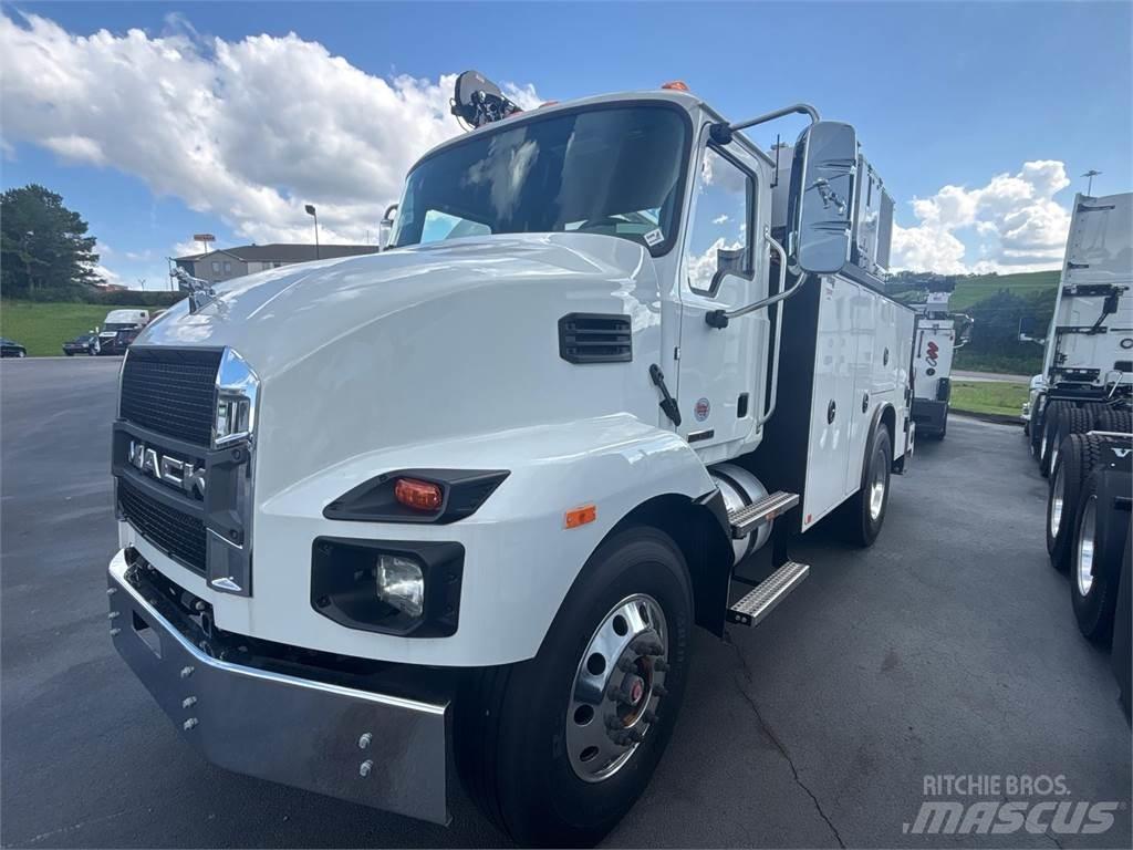 Mack MD6 42R Anders