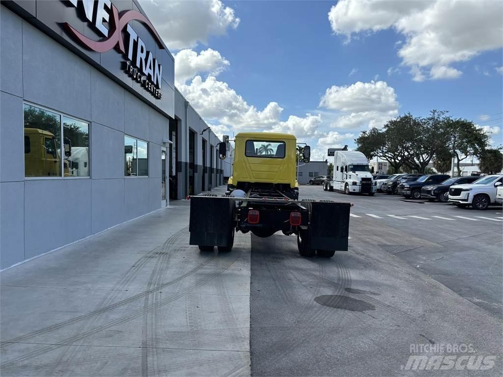 Mack MD7 42R Bosbouw - Overige