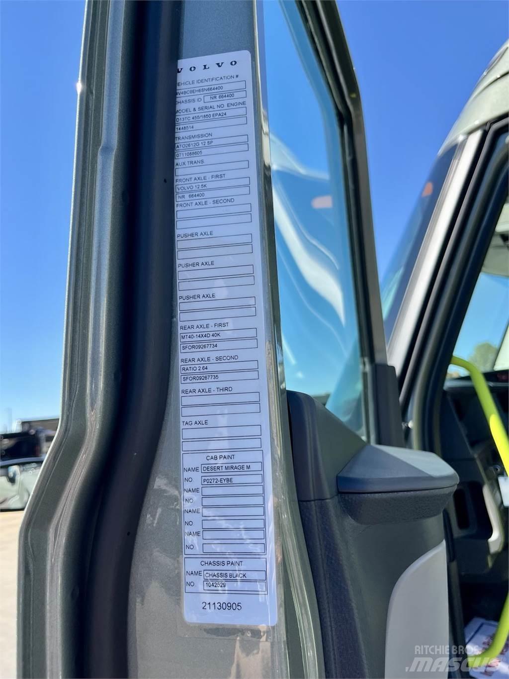 Volvo VNL64T300 Trekkers