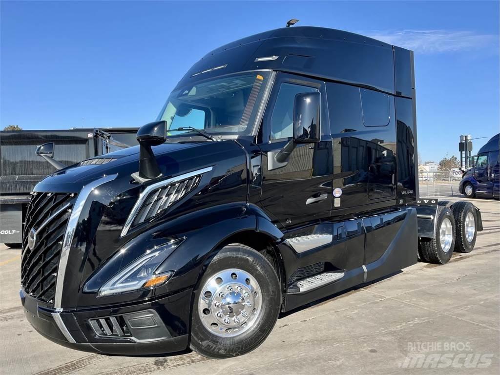 Volvo VNL64T640 Trekkers