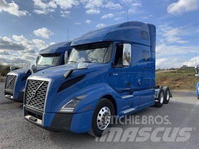 Volvo VNL64T760 Trekkers