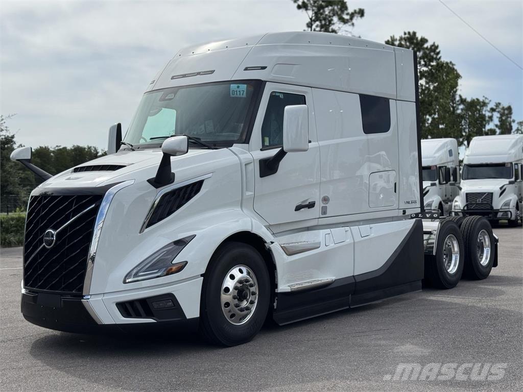 Volvo VNL64T840 Trekkers