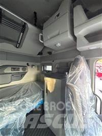 Volvo VNL64T860 Trekkers