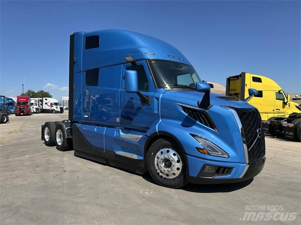 Volvo VNL64T860 Trekkers