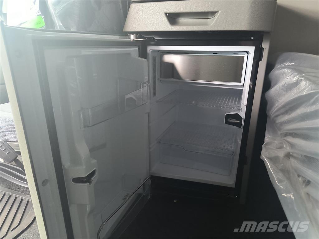 Volvo VNL64T860 Trekkers