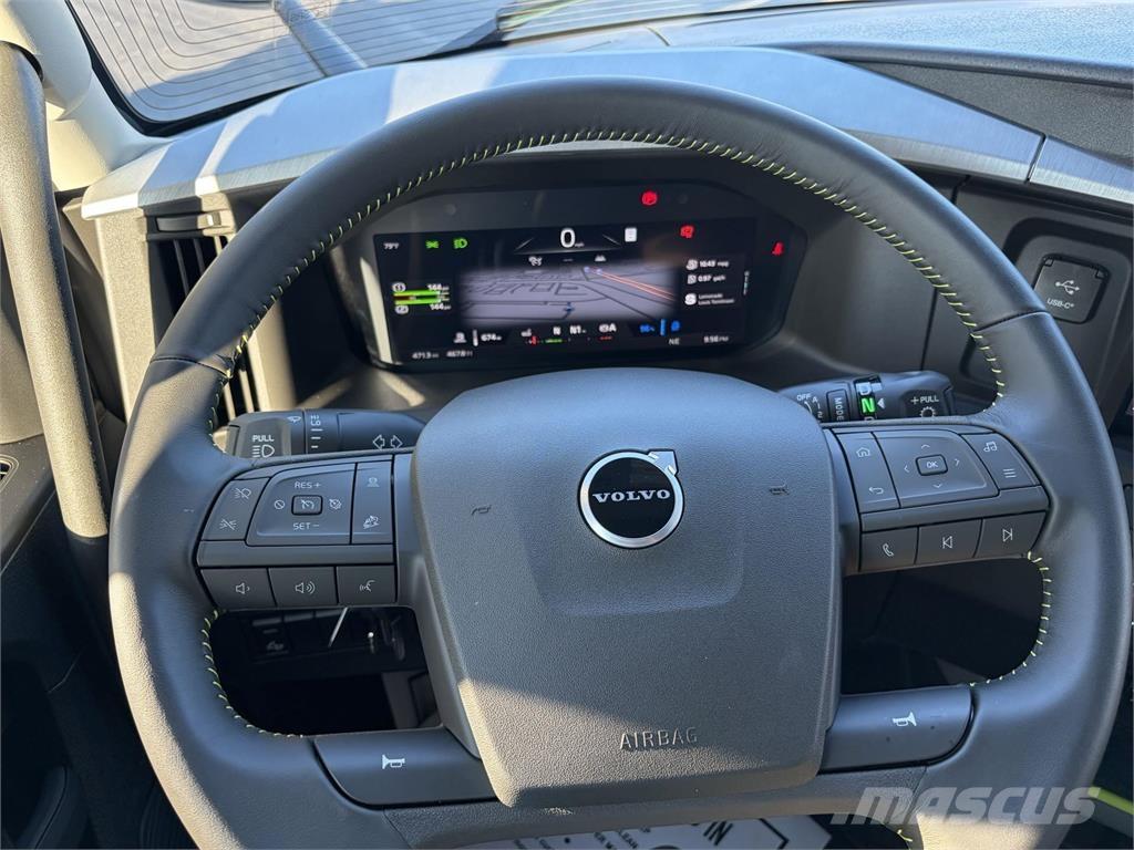 Volvo VNL64T860 Trekkers