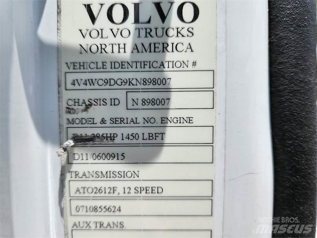 Volvo VNR64T300 Trekkers