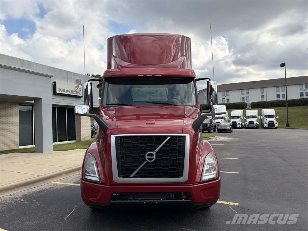 Volvo VNR64T300 Trekkers