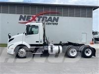 Volvo VNR64T300 Trekkers
