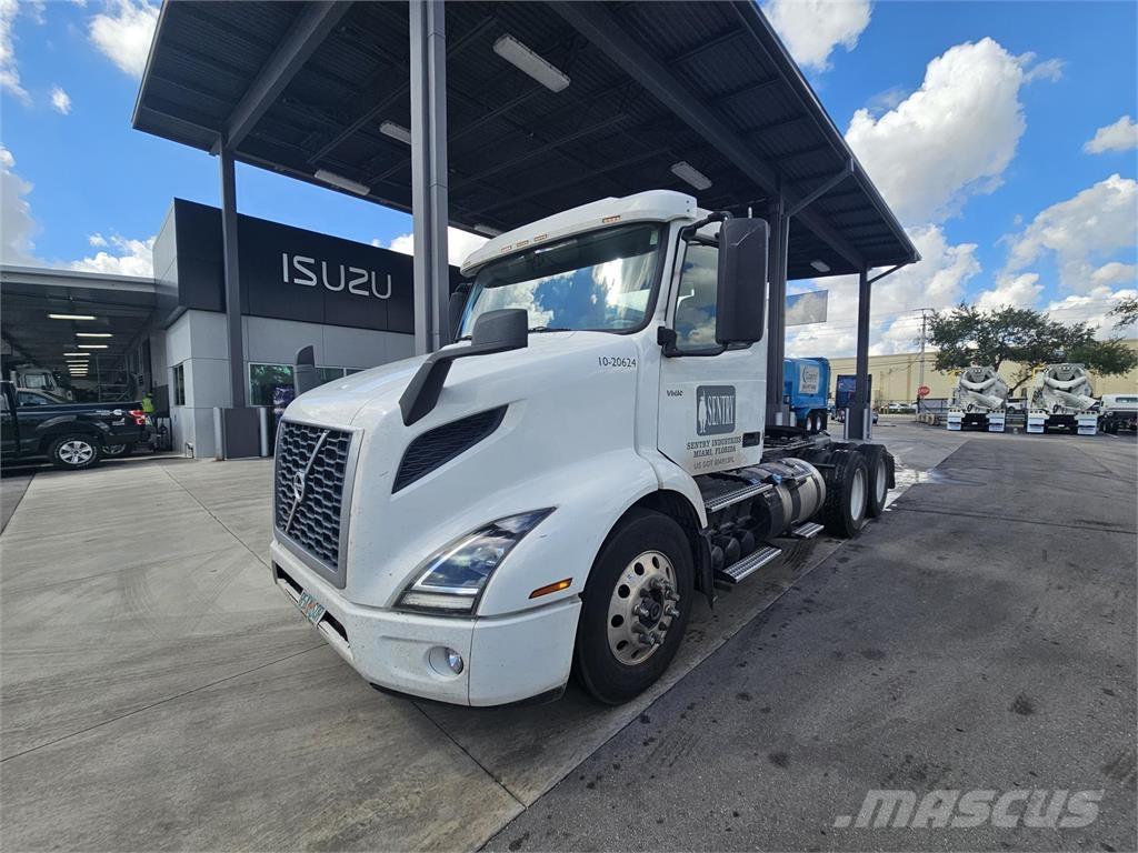 Volvo VNR64T300 Trekkers