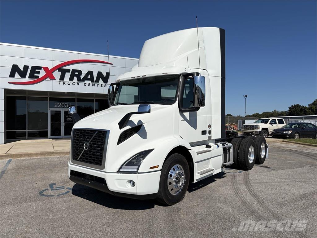 Volvo VNR64T300 Trekkers