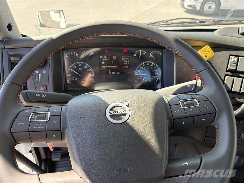 Volvo VNR64T300 Trekkers