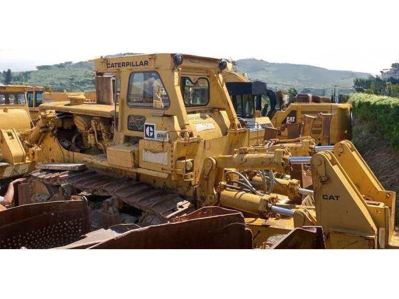 CAT D9H Rupsdozers