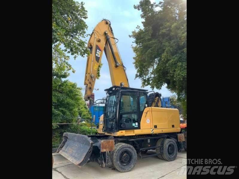 CAT MH3022 Waste / industry handlers